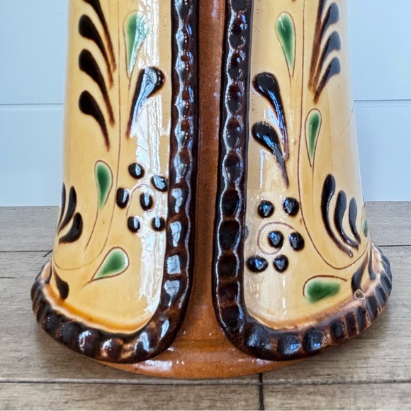 Vinatge Hungarian Miska Folk Art Pottery Wine Jug - Picture 11 of 17